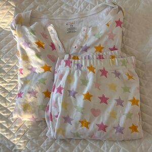Roller Rabbit Longsleeve pajamas with Hearts and Stars